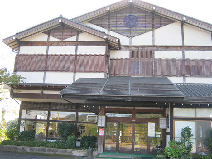 大番こけしの里建物全景